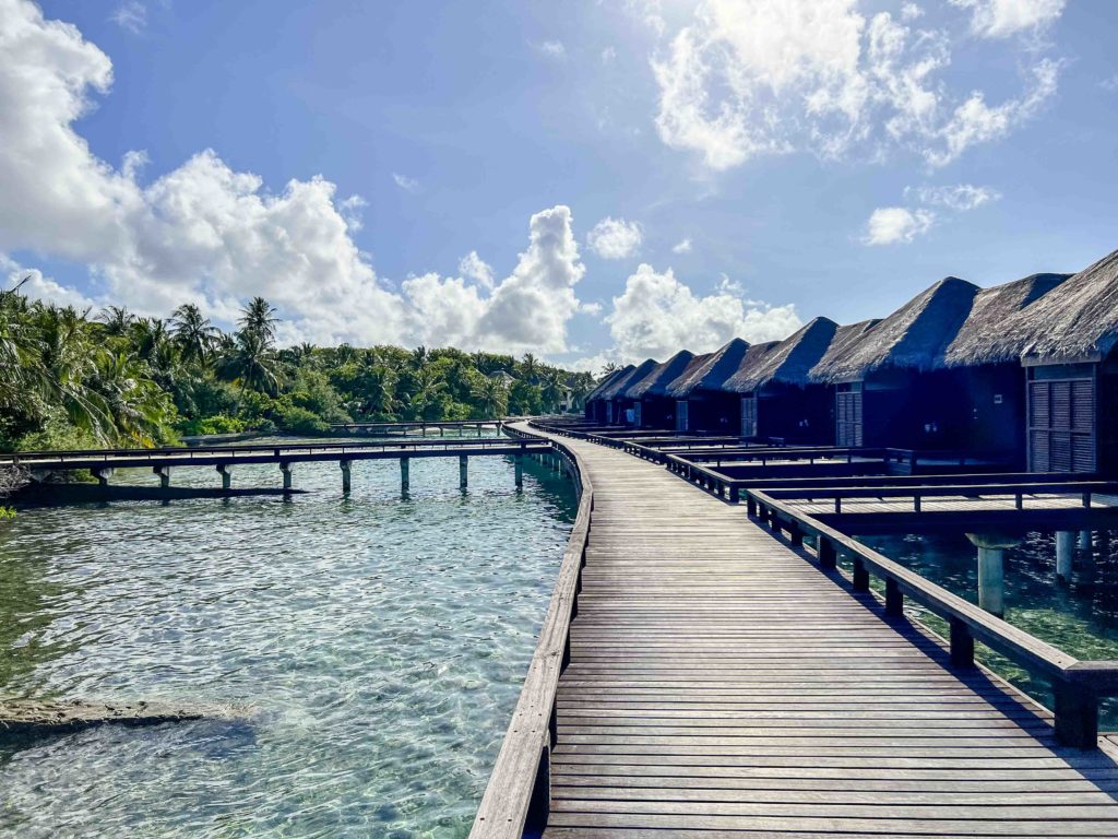 Sheraton Maldives Full Moon Resort Spa