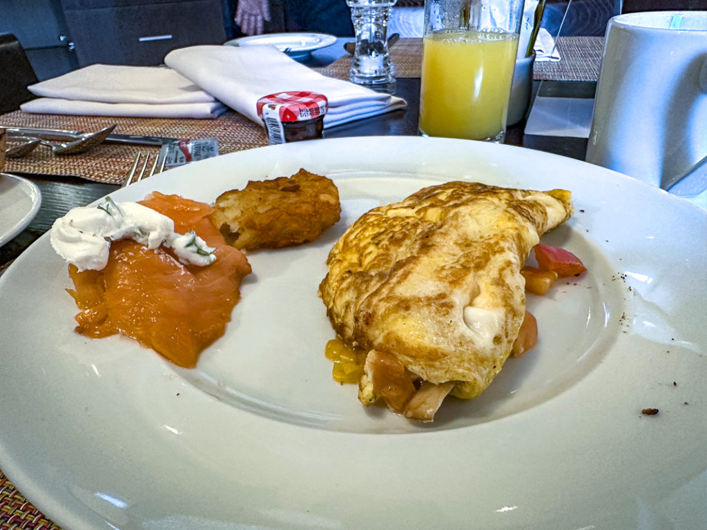 Courtyard Riyadh Diplomatic-40