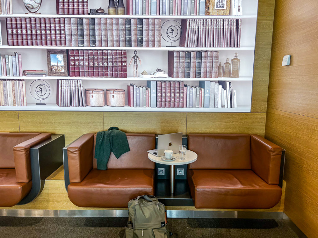 Lufthansa lounge Milan MXP-15