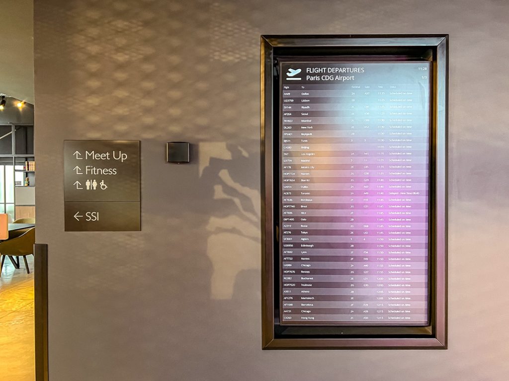 Moxy Paris Charles de Gaulle Aéroport