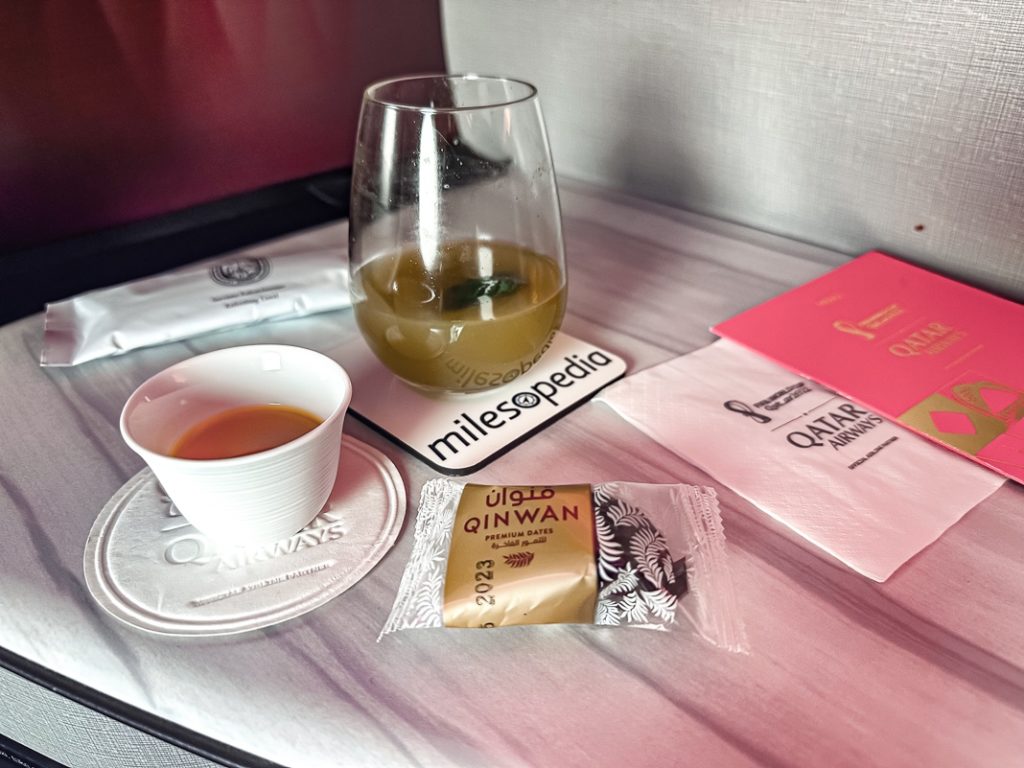 Qatar Airways A350-53