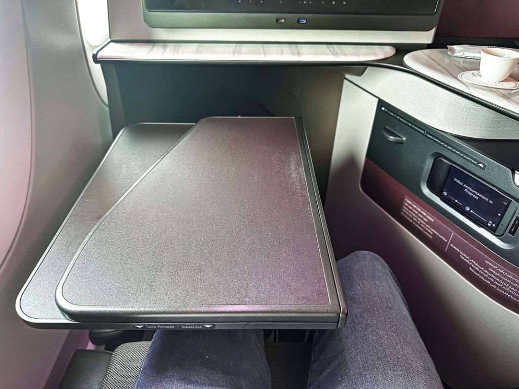 Qatar Airways A350-57