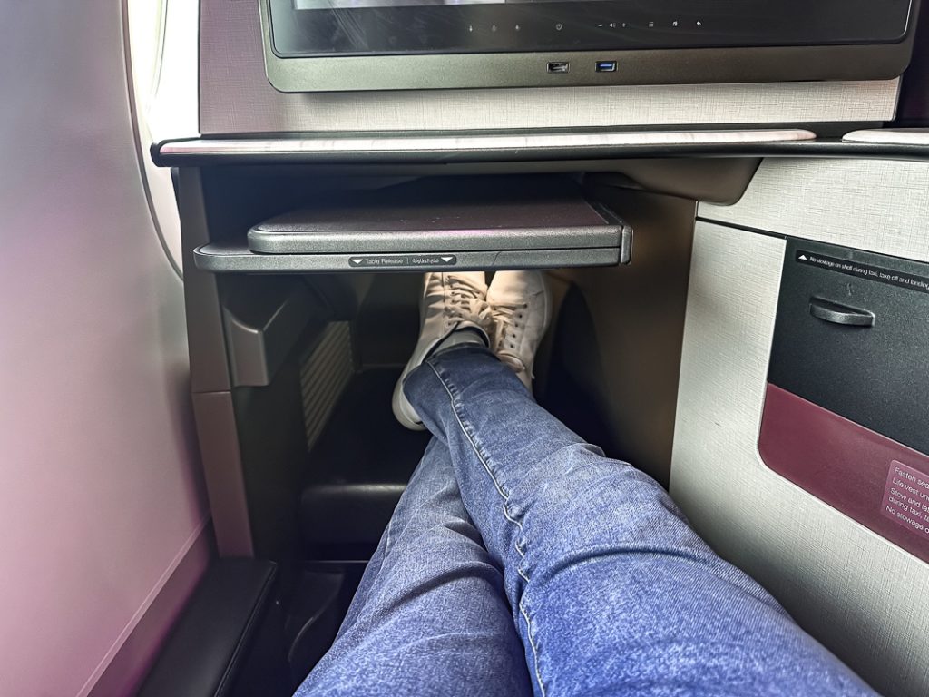 Qatar Airways A350-63