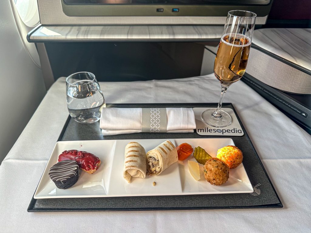 Qatar Airways A350-67