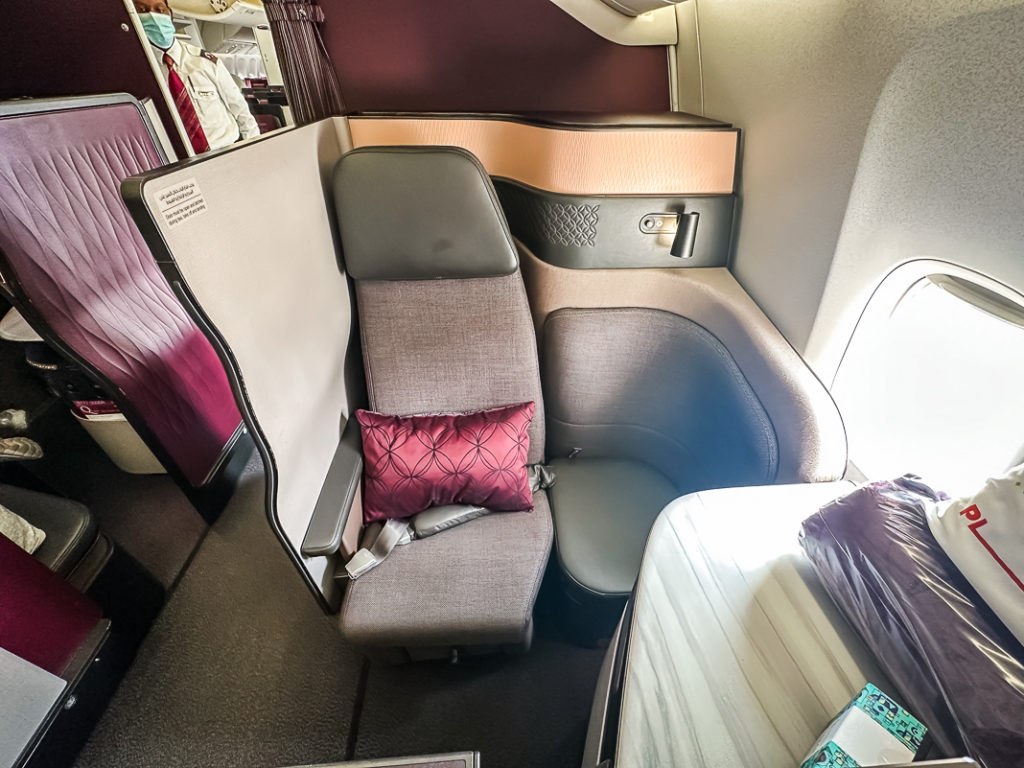 Qatar Airways B777 Qsuite