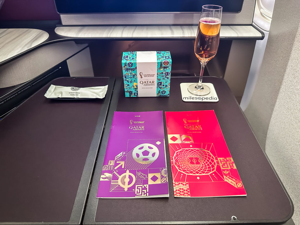 Qatar Airways B777-16