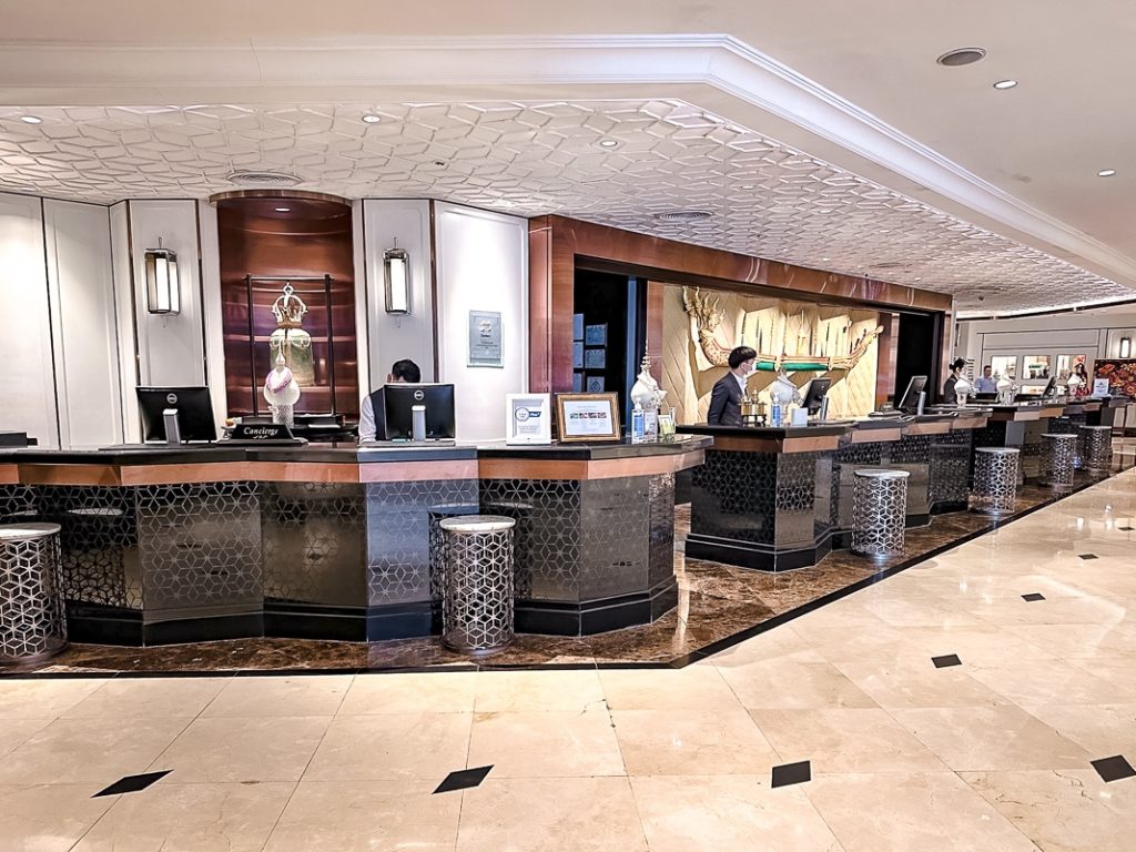 The Athenee Hotel, a Luxury Collection Hotel, Bangkok - Lobby