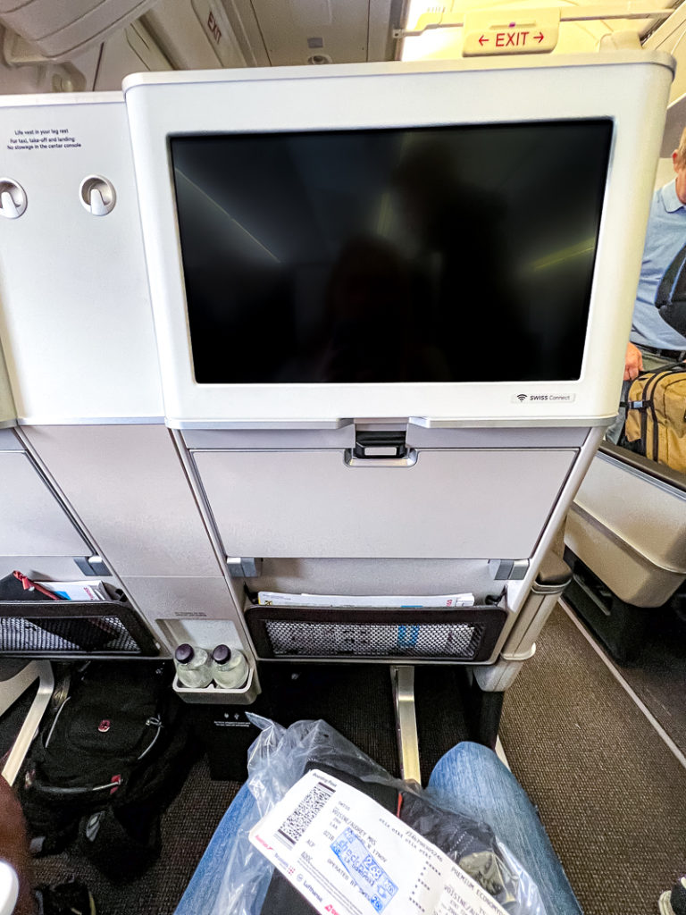 ZRH-LA Swiss – Premium Économie-21