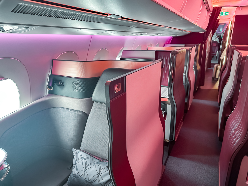 qatar airways a350 qsuite