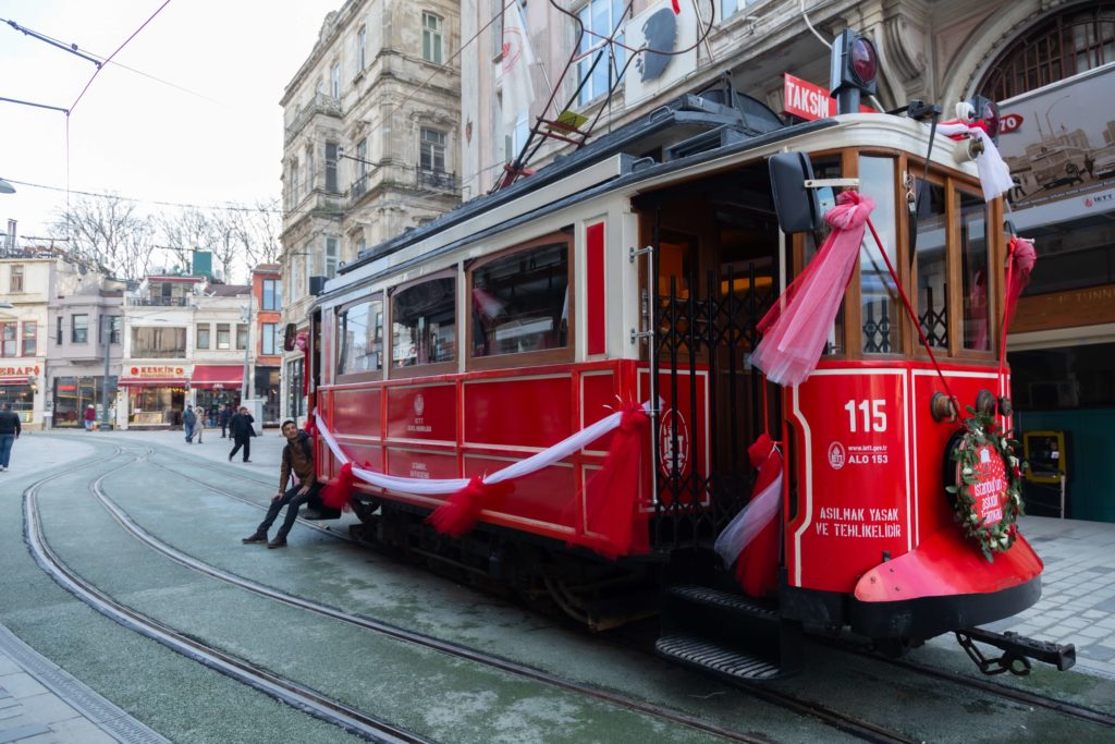 Avenue Istiklal Bakhrom Tursunov Unsplash