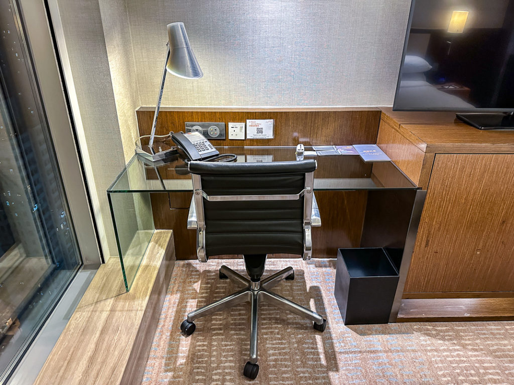 Courtyard Hong Kong - Bureau