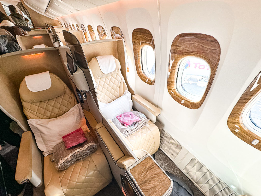 Emirates - B777 - Classe Affaires