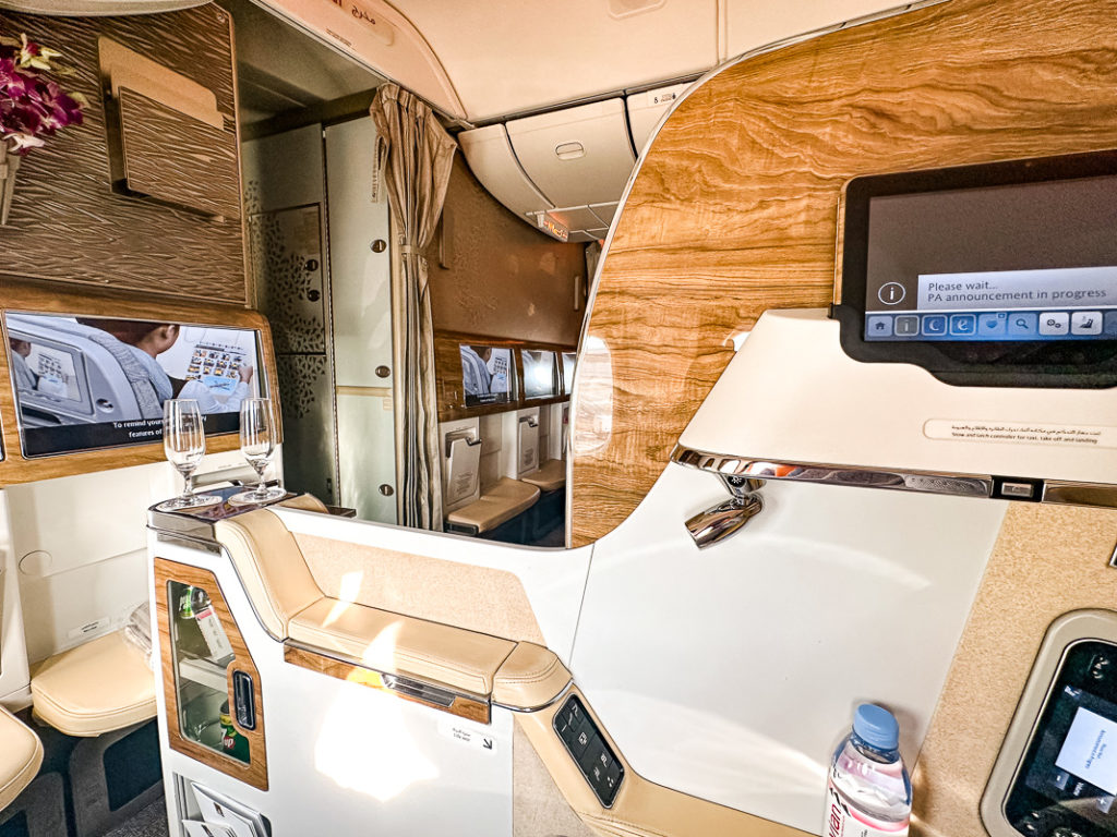 Emirates - B777 - Classe Affaires