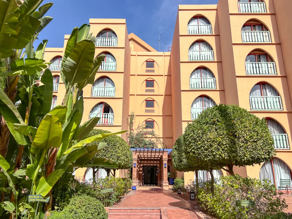 Le Meridien N Fis 22