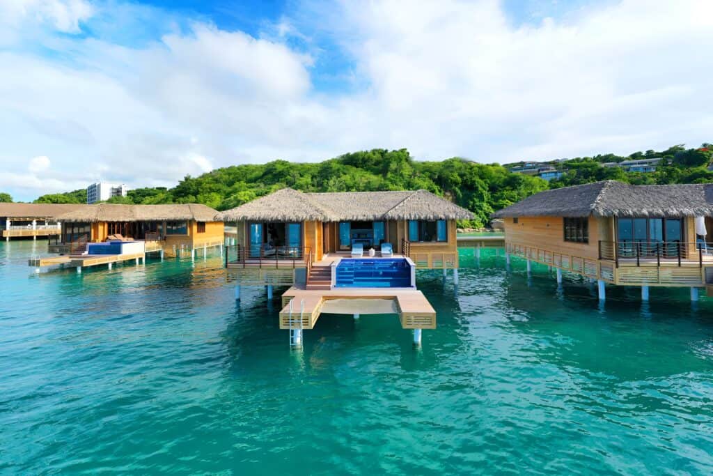 royalton-antigua-bungalows