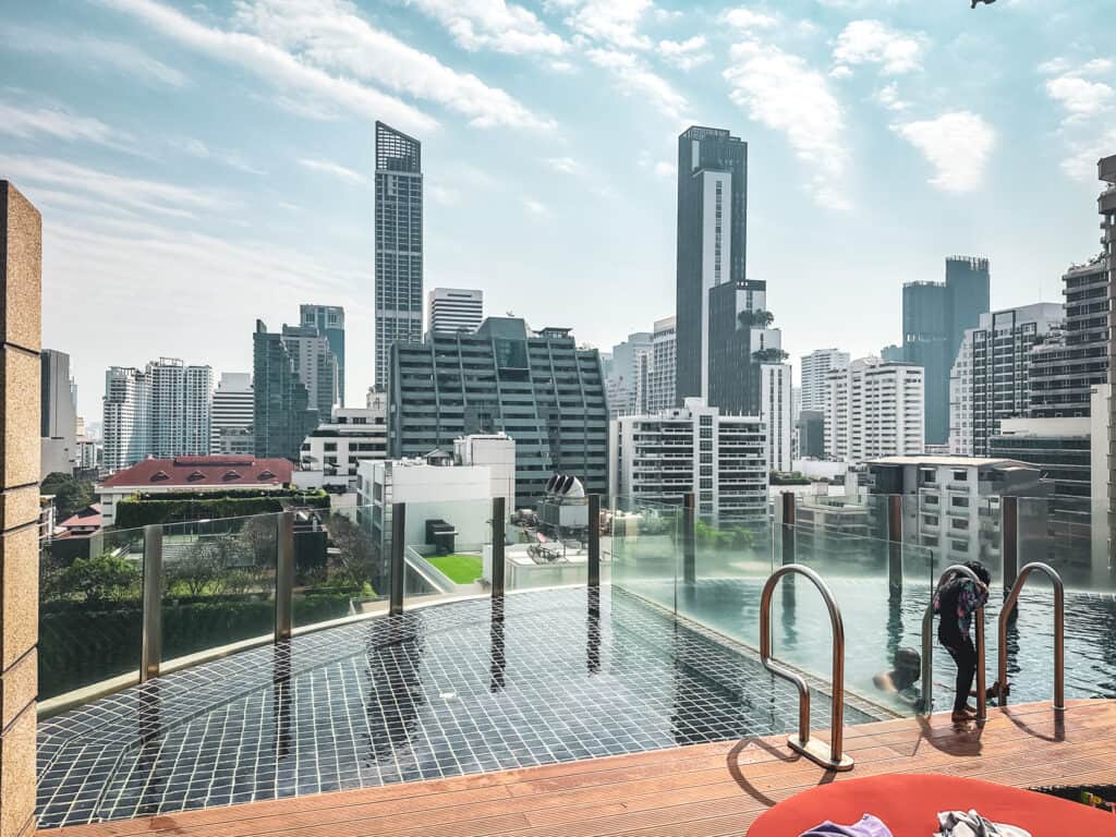 Aloft Bangkok Sukhumvit 11 - Featured