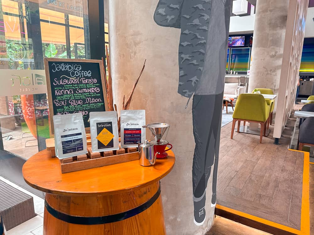 Aloft jakarta wahid hasyim 04