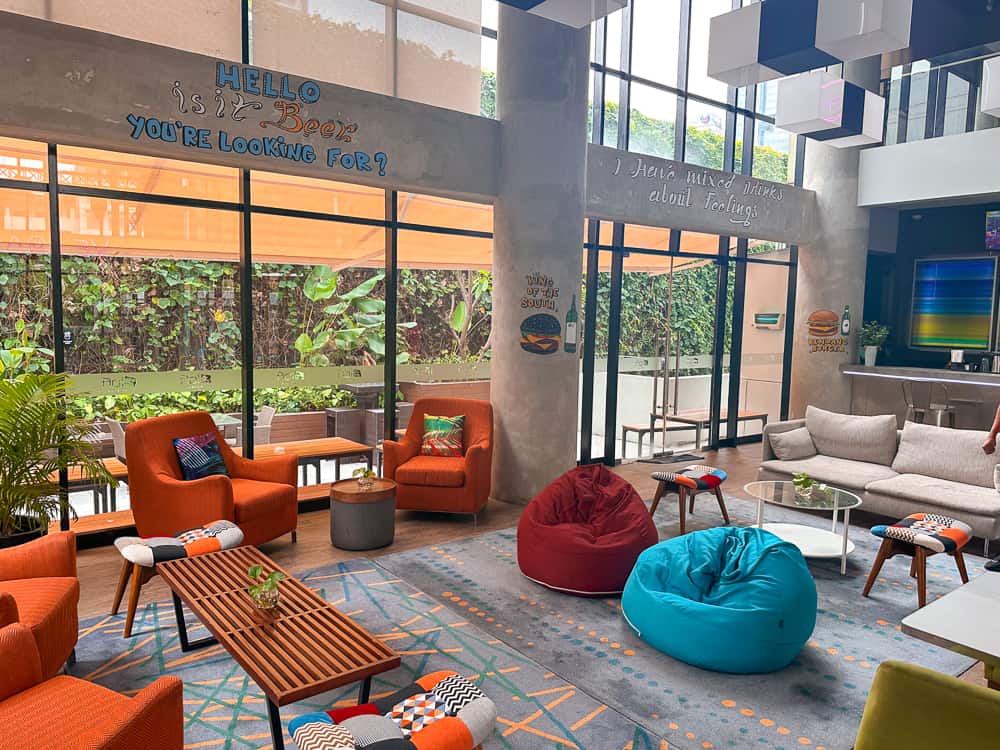 Aloft jakarta wahid hasyim 06