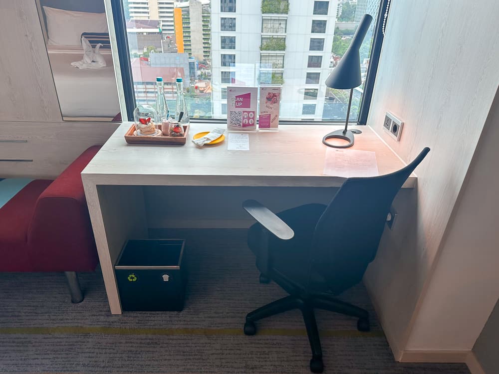 Aloft jakarta wahid hasyim 15