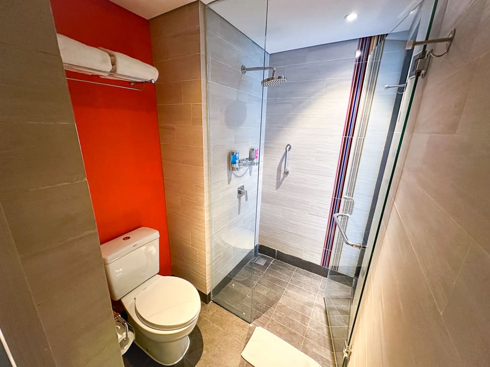 Aloft jakarta wahid hasyim 17