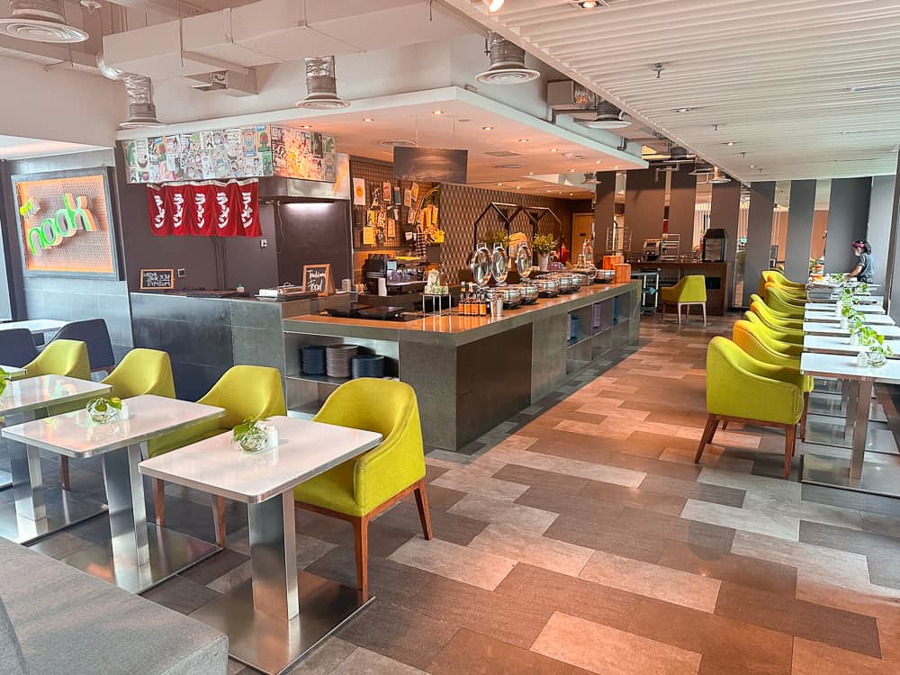 Aloft jakarta wahid hasyim 29