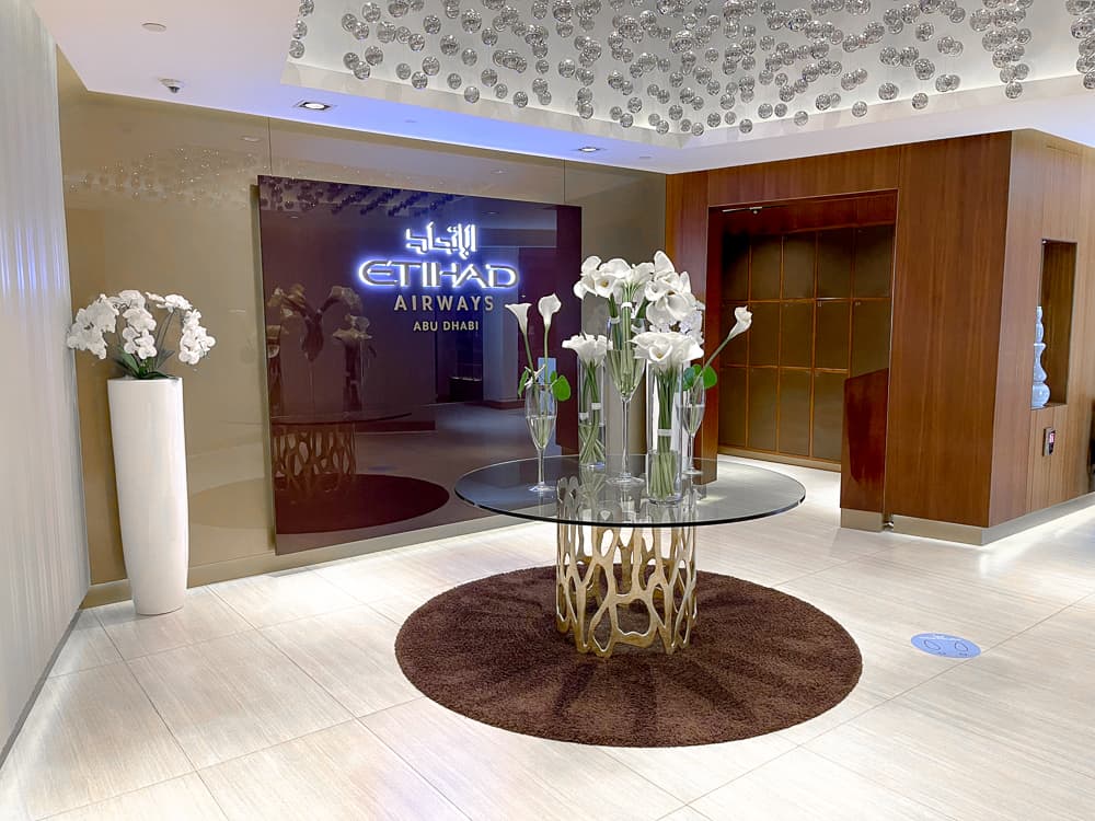 Etihad first auh gva 03