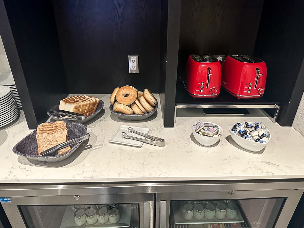 Marriott chateau champlain montreal 43