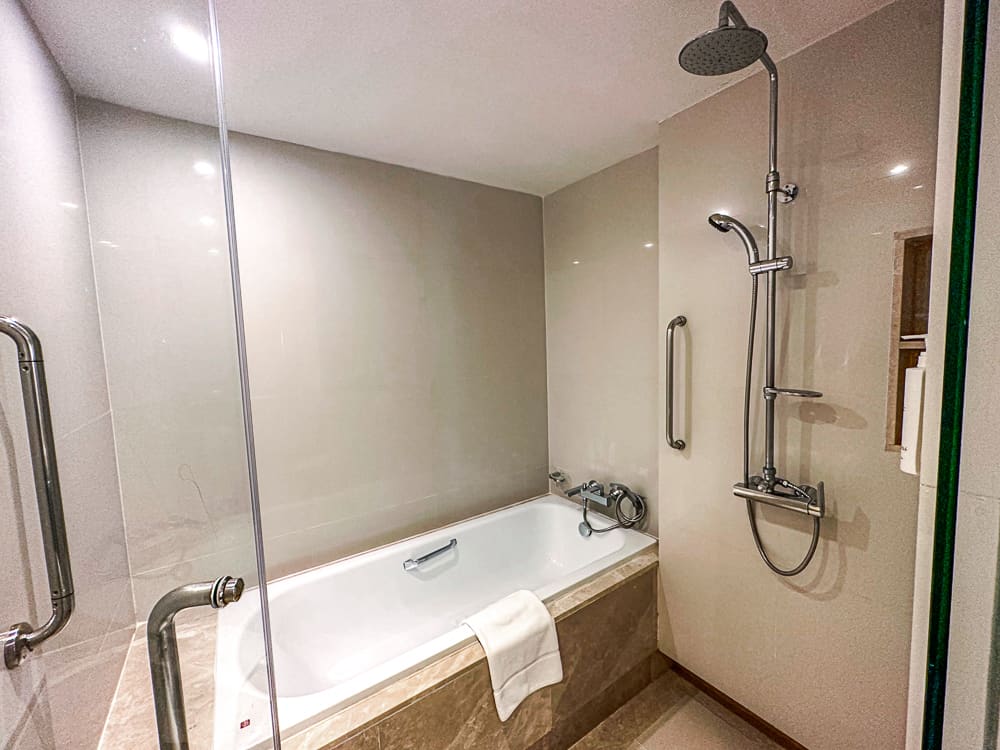 Sathorn Vista, Bangkok - Marriott Executive Apartments