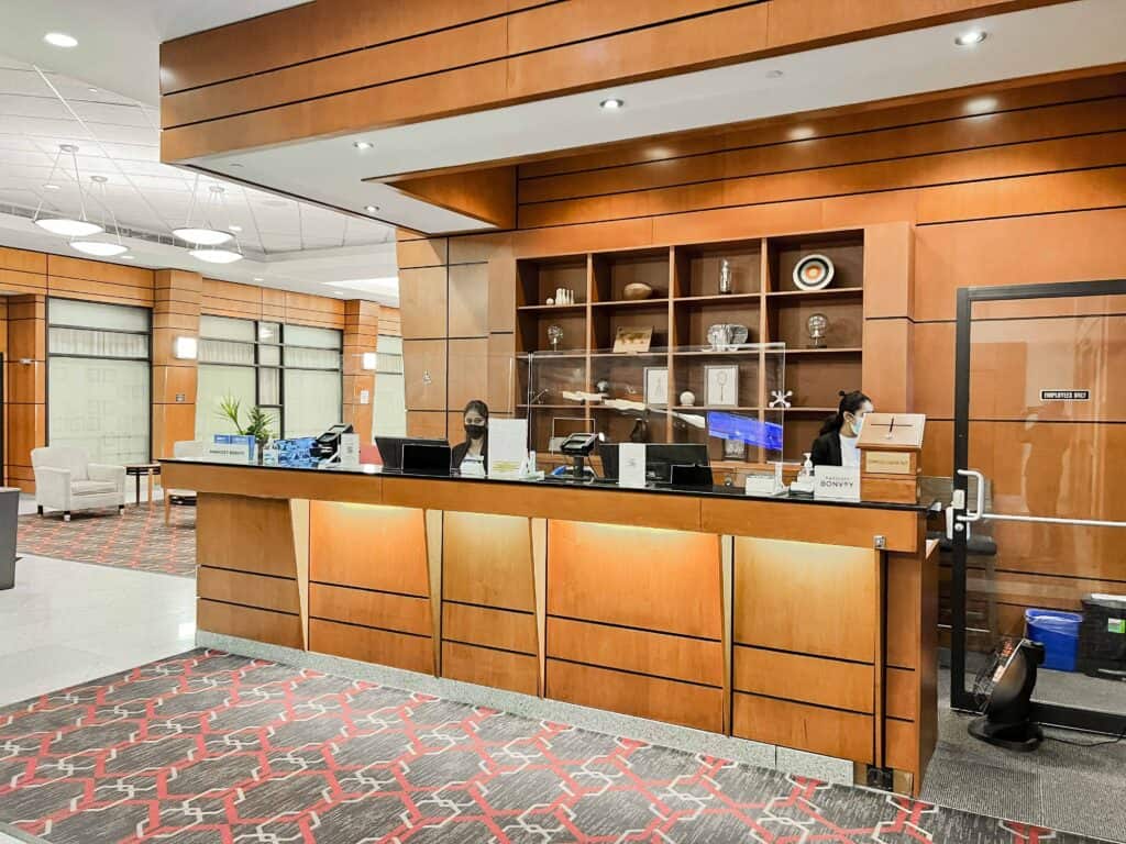 Four Points by Sheraton Vancouver Airport