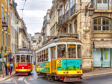 LIsbon Tram2 pixabay
