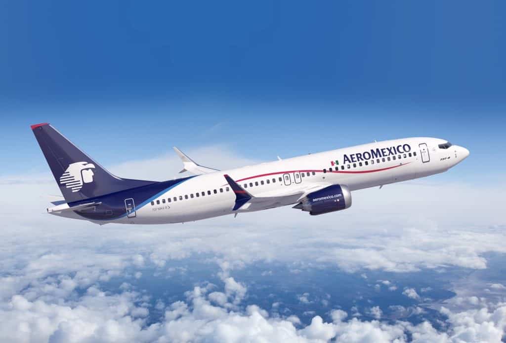 Aeromexico airplane
