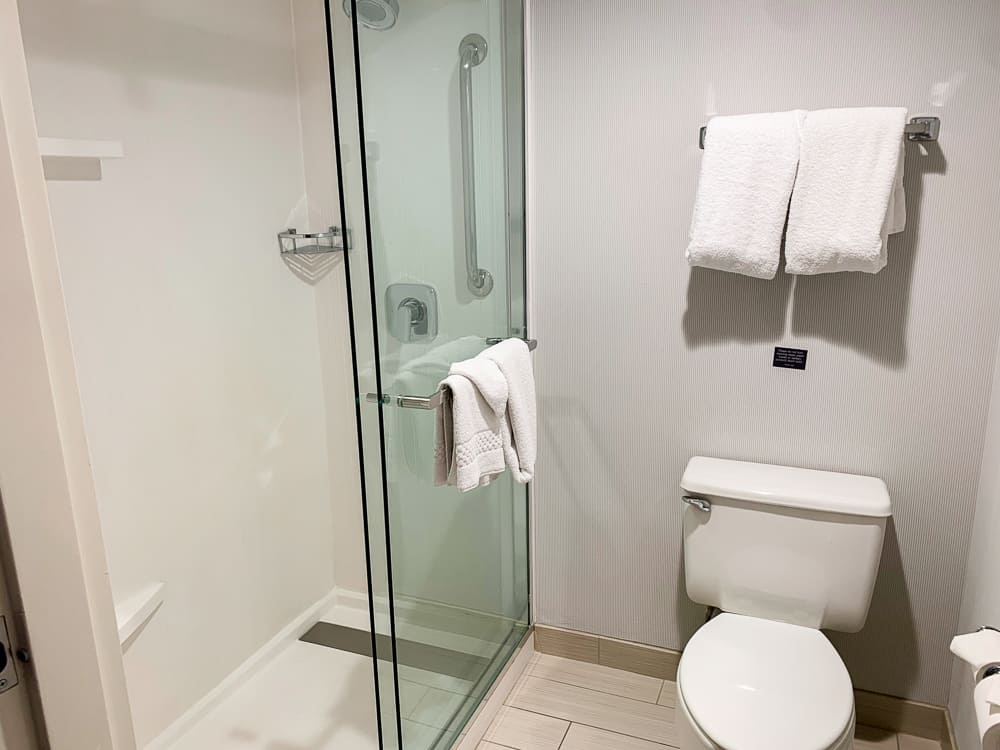 Courtyard SFO Airport 04