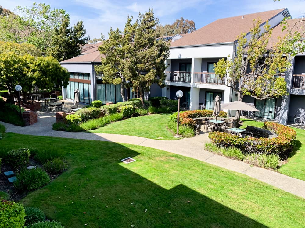 Courtyard SFO Airport 11