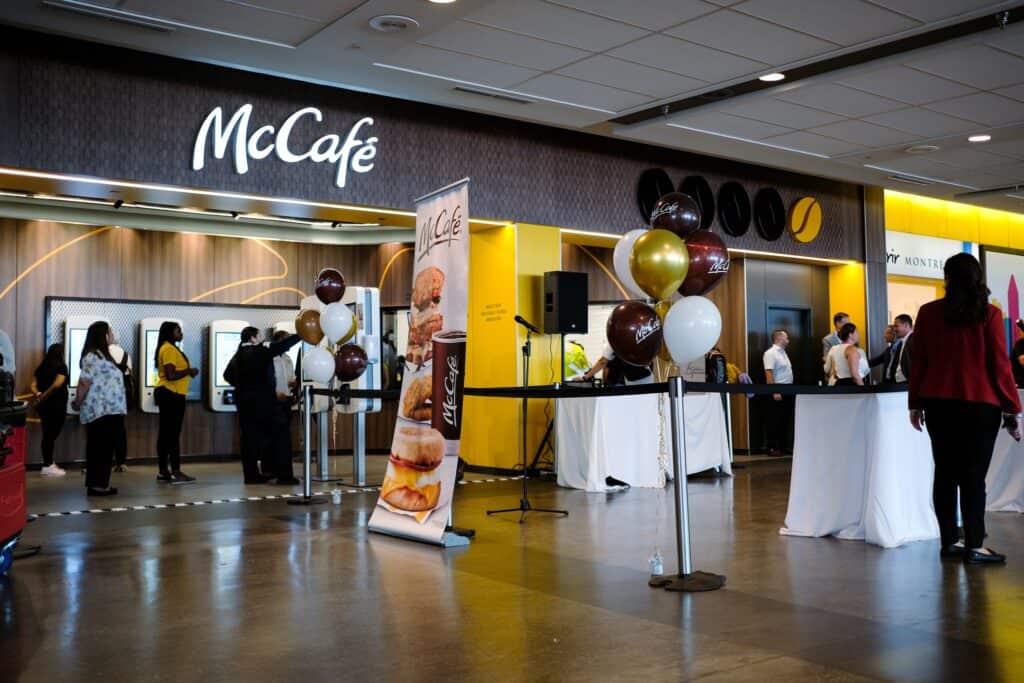 MCcafé YUL