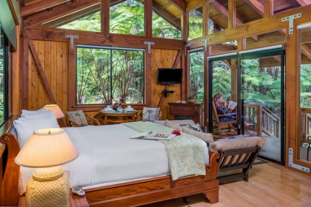 Volcano village lodge