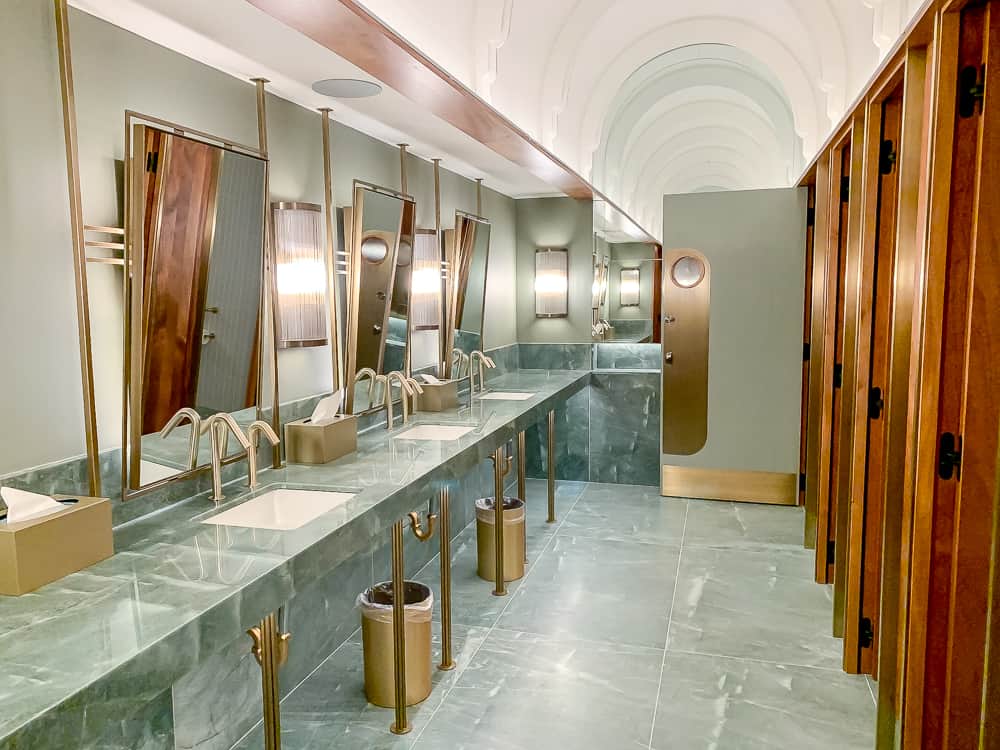 salle de bain homme Honeyrose Montreal, Tribute Portfolio