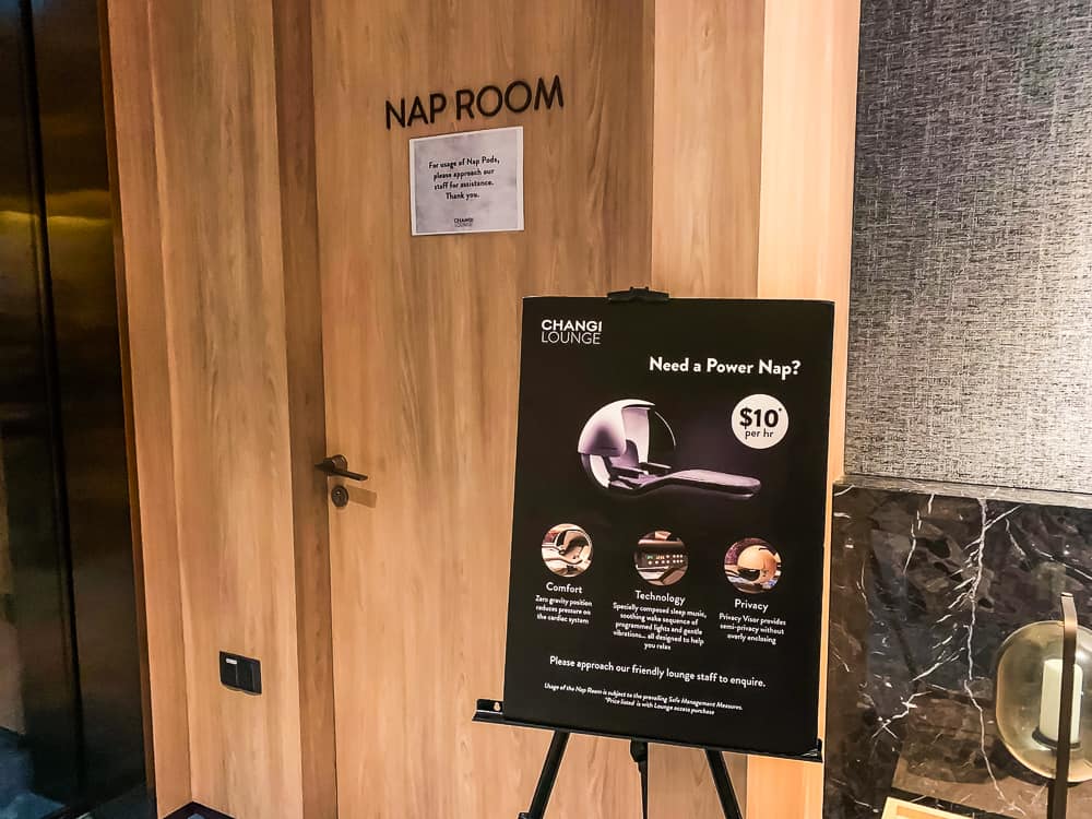 Changi Lounge Singapore 1