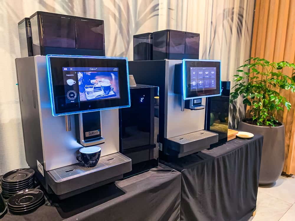 Changi Lounge Singapore 2