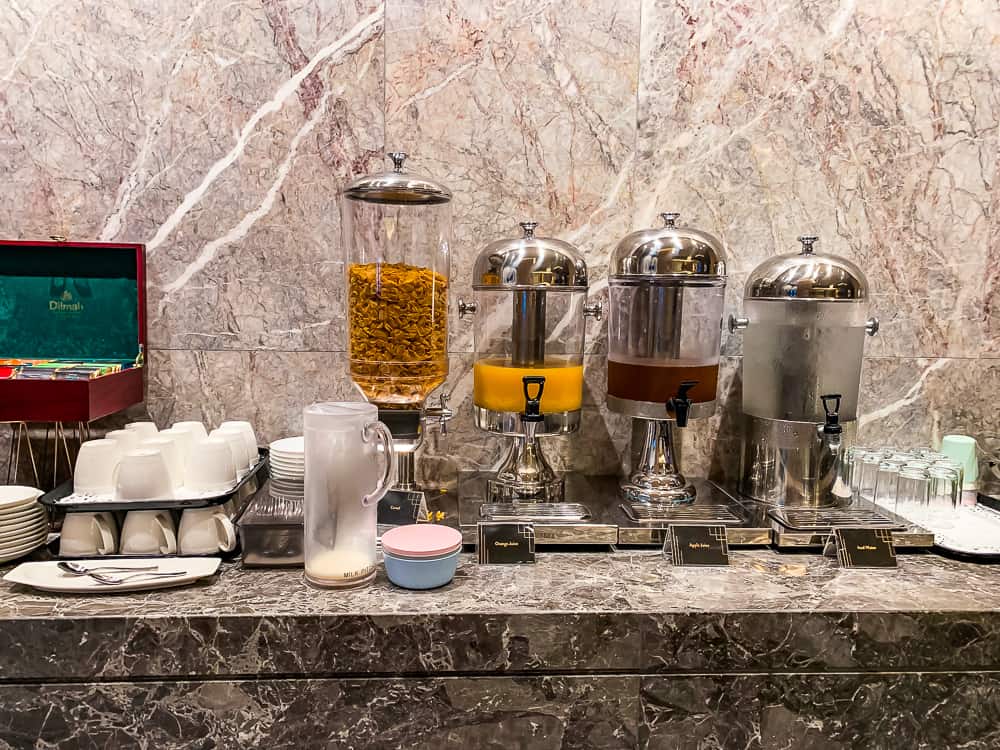 Changi Lounge Singapore 3