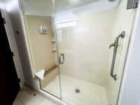 Courtyard Miami Airport shower