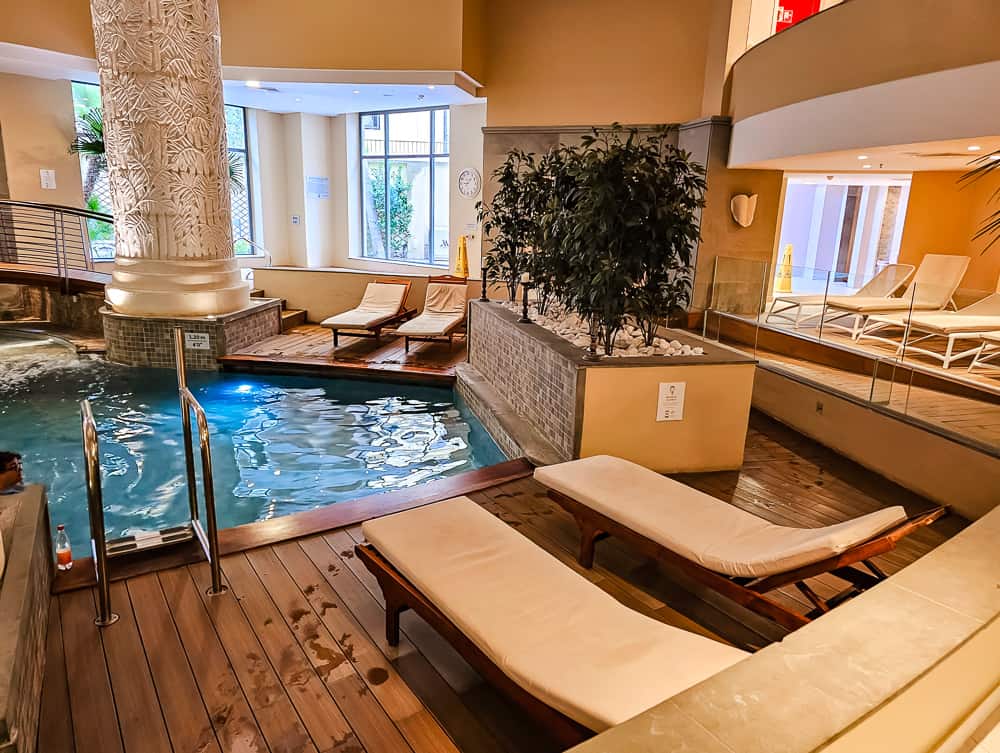 Hôtel Malta Marriott Hotel & Spa Gym et Piscine 1