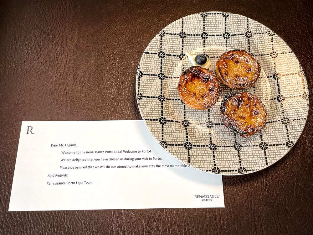 Hotel Renaissance Porto Lapa Mathieu Legault 03