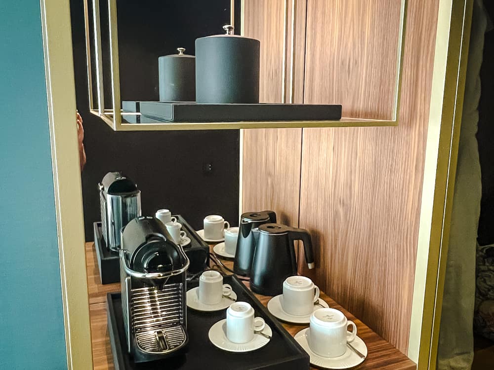 Hotel Renaissance Porto Lapa Mathieu Legault 04