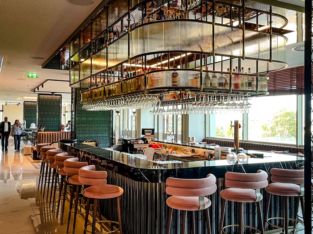 Hotel Renaissance Porto Lapa Mathieu Legault 36