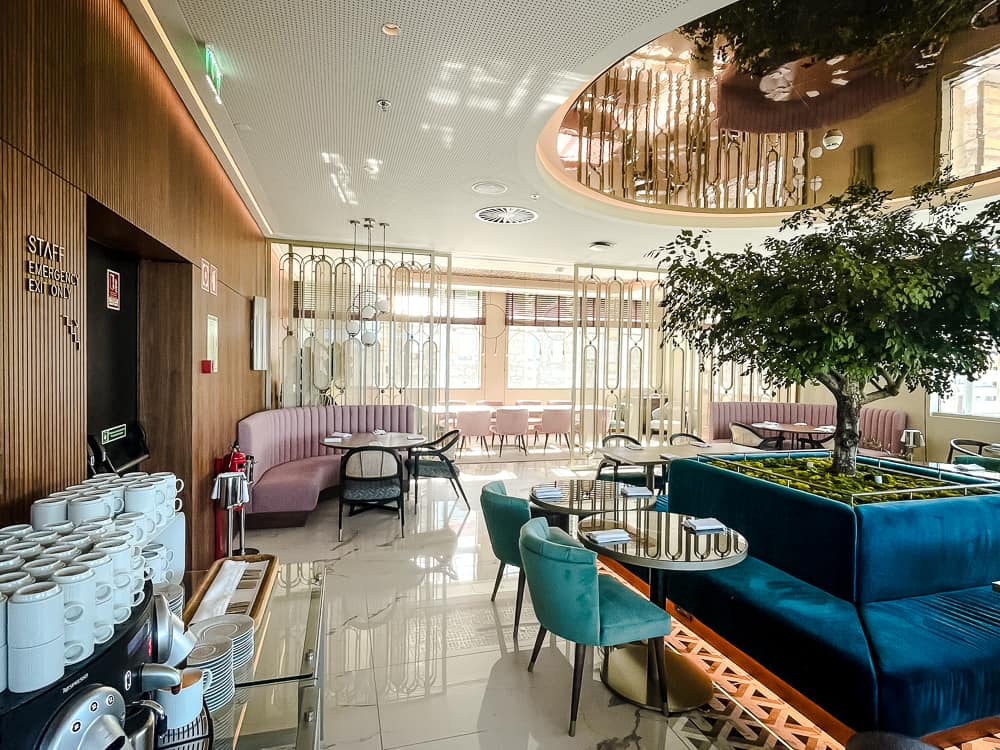 Hotel Renaissance Porto Lapa Mathieu Legault 39