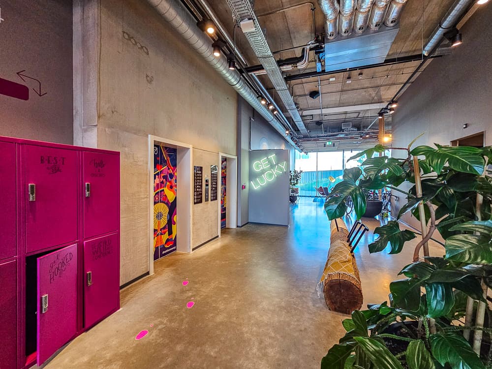 Moxy Amsterdam Houthavens Lobby 06