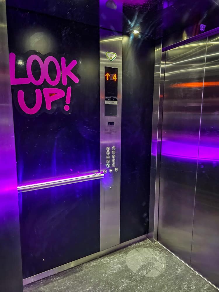 Moxy Amsterdam Houthavens Lobby 12