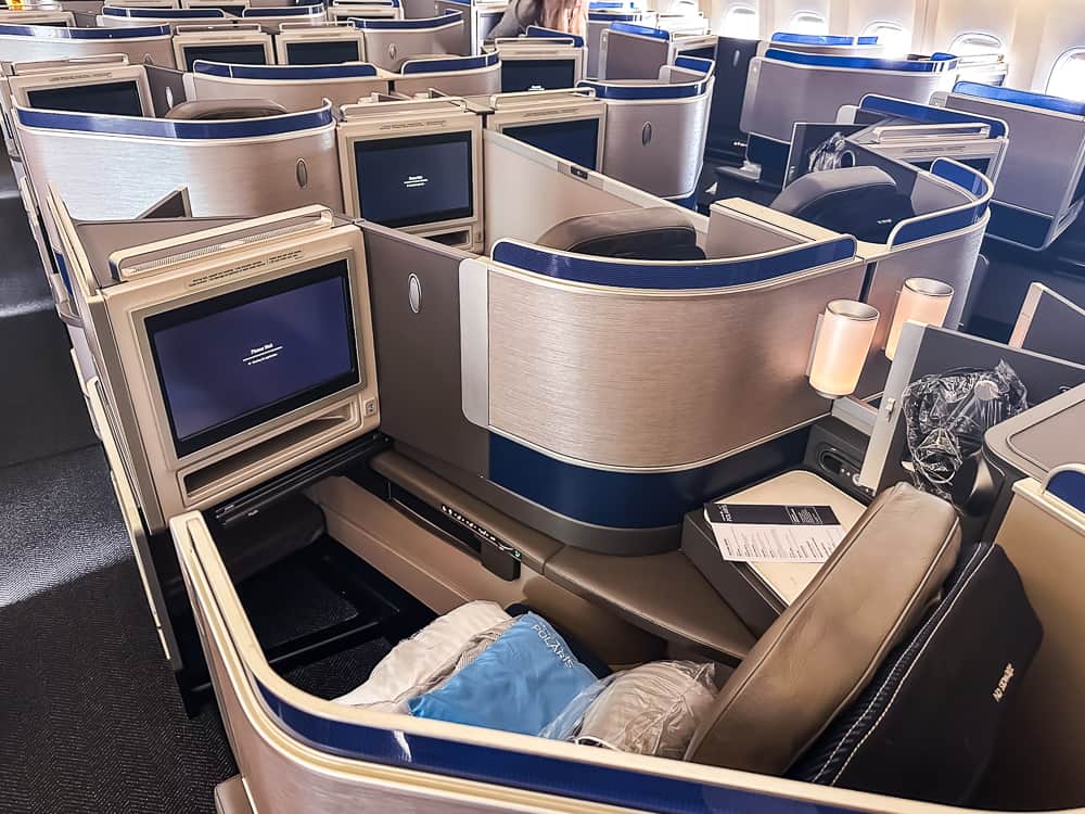 United Polaris B777-17