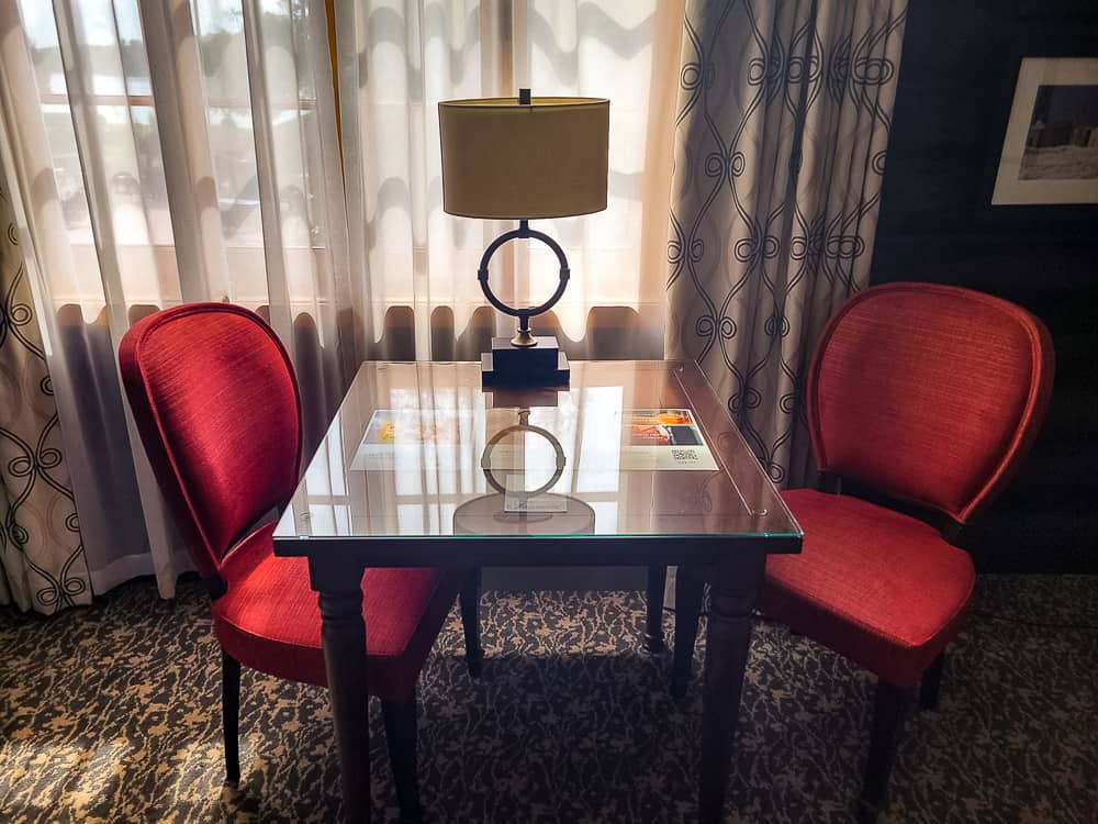 Fairmont Le Château Montebello QC Crédit David chambre 2