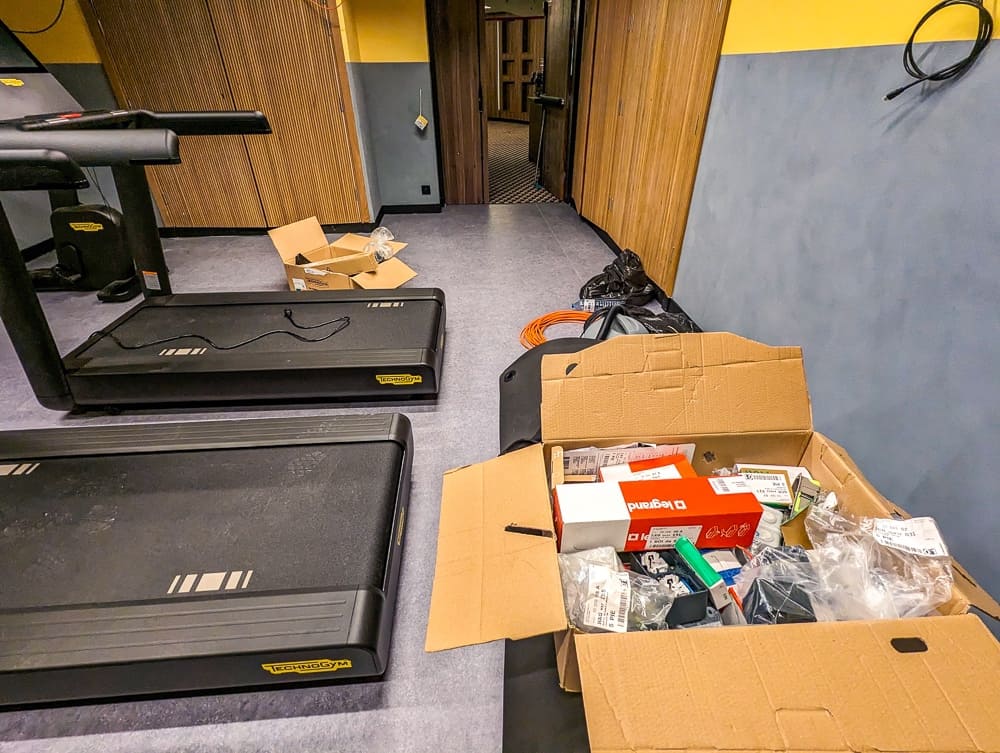 Parchamp Paris Boulogne a Tribute Portfolio 076